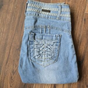 Celebrity Act Jeans Skinny Jeans